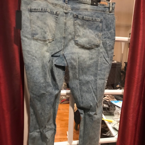 BlankNYC jeans - Picture 3 of 4